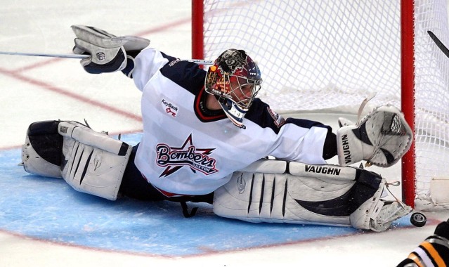 华体会_意甲中游卡位战白热化，萨索洛残阵主场力拼欧战席位，都灵客场挑战平局魔咒迎转折