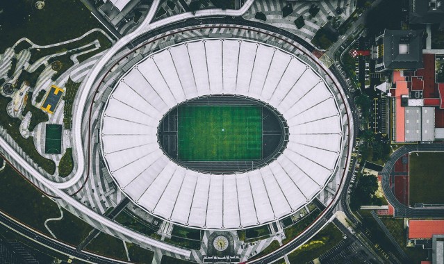 【华体会体育】斯波尔斯特拉解释鲍威尔缺席原因，背靠背赛程下的谨慎决策，球队对其状况表示乐观