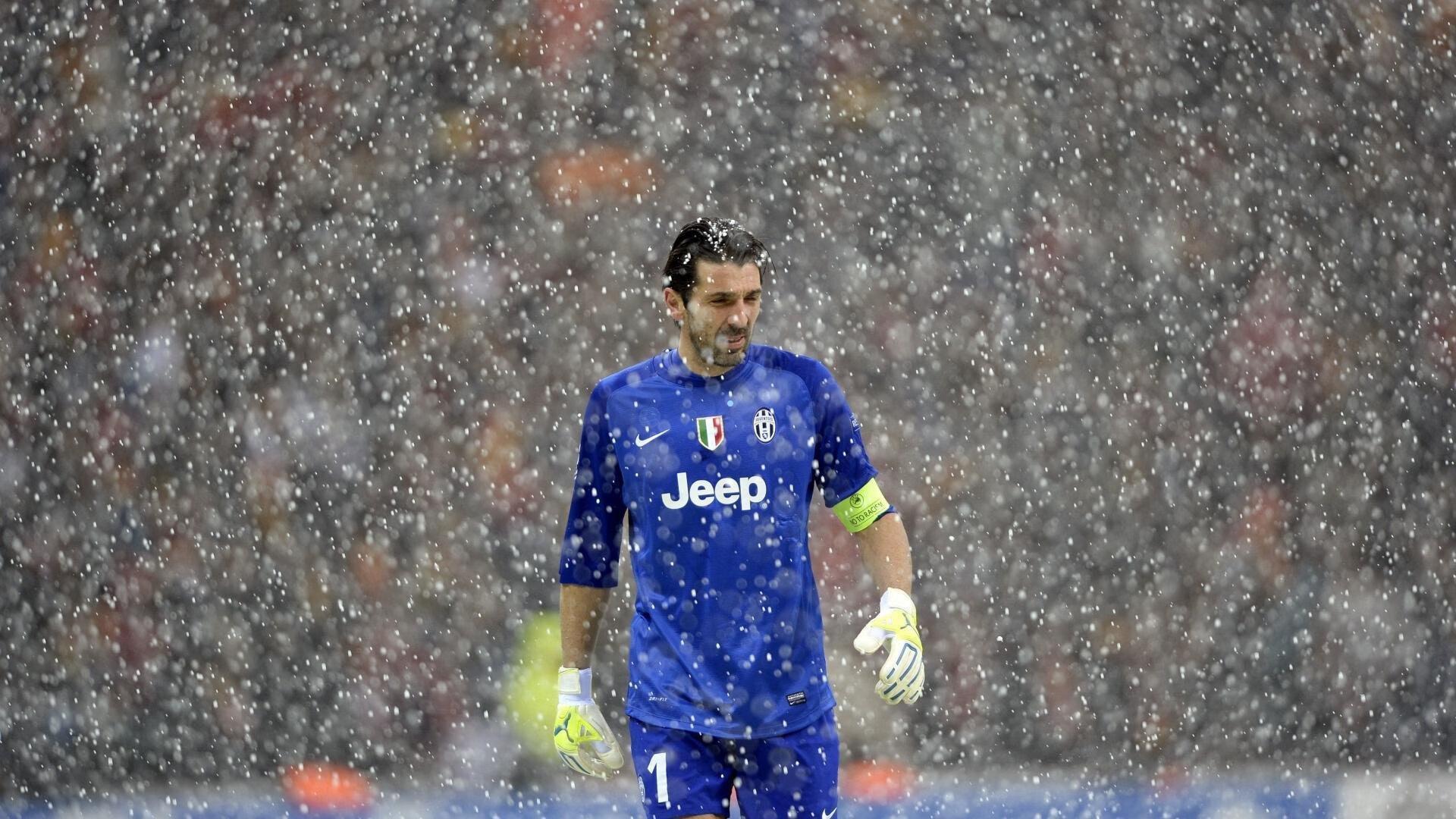 德天空,沙尔克04瞄准锋线补强,与哲科展开实质性接触